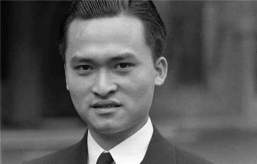 潘濂|中国小伙海上漂流133天，靠喝鸟血为生，路过商船因亚洲面容不肯救