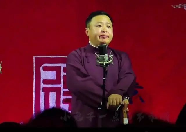 完成了《德云斗笑社》旁白任务,结束喜马拉雅山之旅的相声演员阎鹤祥