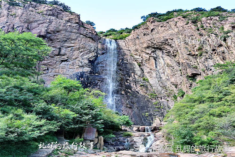 潍坊境内共有2家5A级景区，23家4A级景区，其中最值得一看的，是位于临朐县的5A级景区——沂山。