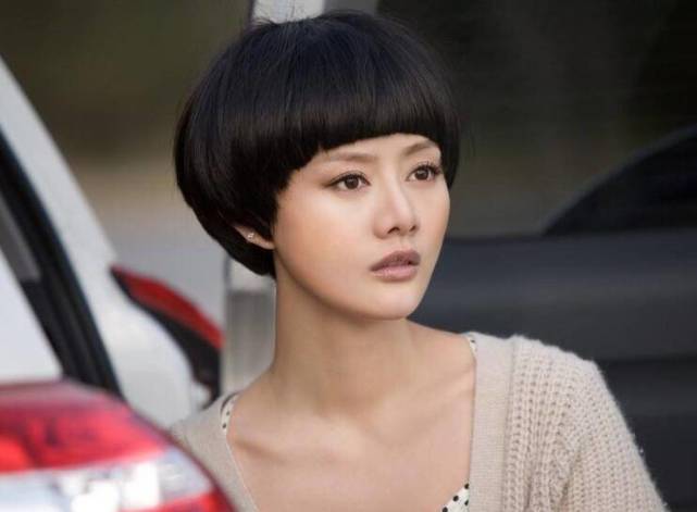 她被称为民国剧女神,出道13年不温不火,如今35岁婚恋却成谜!