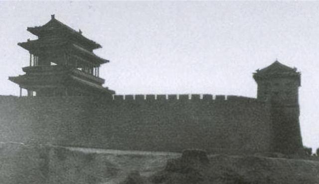 北京|1949年，梁思成曾建议在北京西部建新首都，保持老北京的原貌