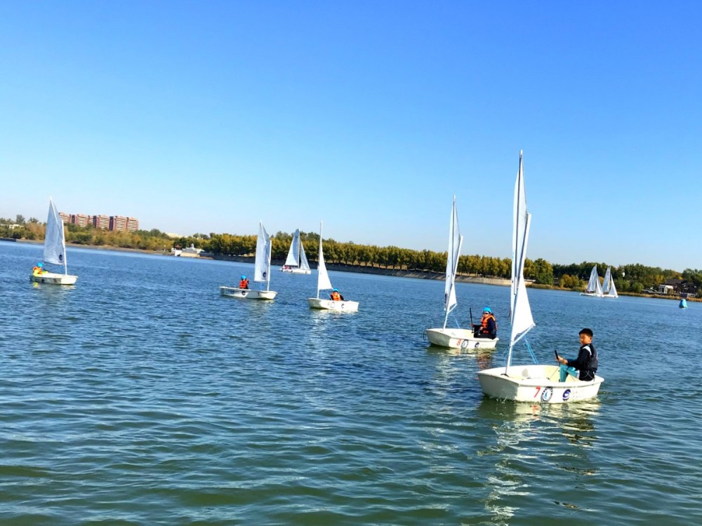 帆船赛事|青山绿水间 北京也有了国际帆船赛事品牌