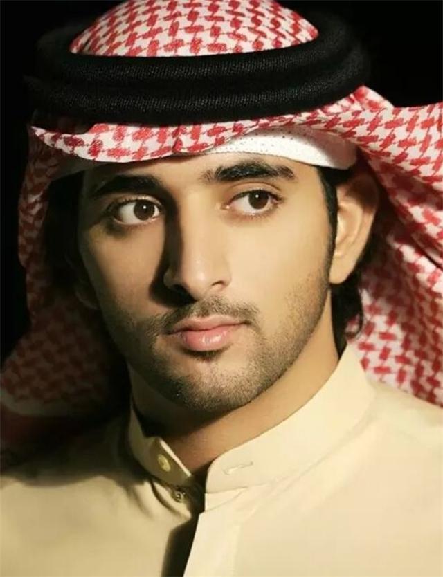 阿拉伯帅哥王子图片