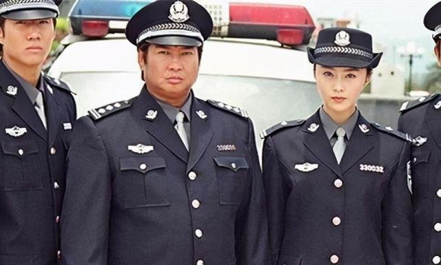 范冰冰也是军人世家!爷爷军人身份首次曝光,与奶奶合照颜值超高