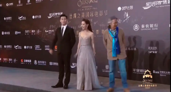 时尚圈|白冰要做唐唐第二？“偷高定”穿山寨，从此进时尚圈黑名单