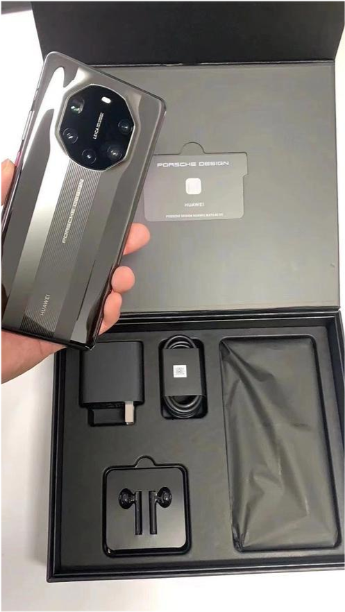 华为mate40rs保时捷设计开箱图片曝光附赠充电器线缆及耳机