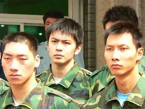 中国男子篮球职业联赛|骂人骂上热搜，却一夜圈粉20万女友粉的他什么来头？