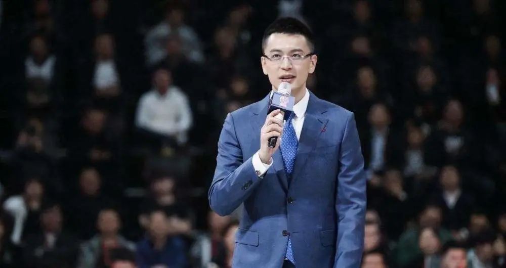 中国男子篮球职业联赛|骂人骂上热搜，却一夜圈粉20万女友粉的他什么来头？