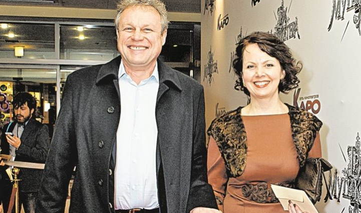 安娜斯塔西娅·扎沃洛纽克|俄罗斯资深男星晒离婚证明 曾因出轨与妻子离婚 原谅他后又和美女记者约会