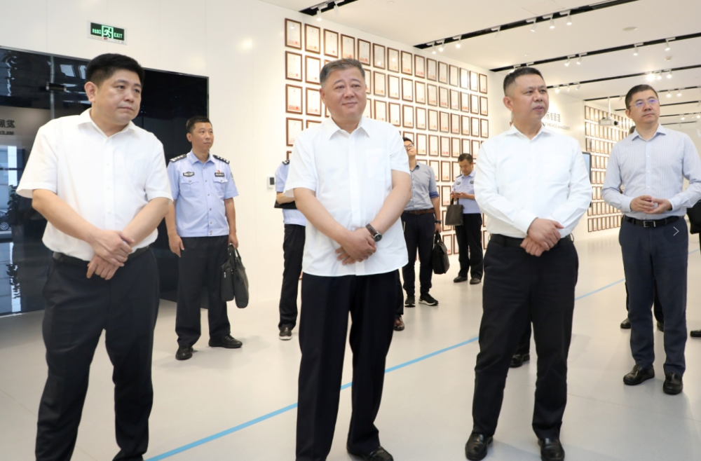 常州警方"入企走访"优化法治营商环境_腾讯新闻