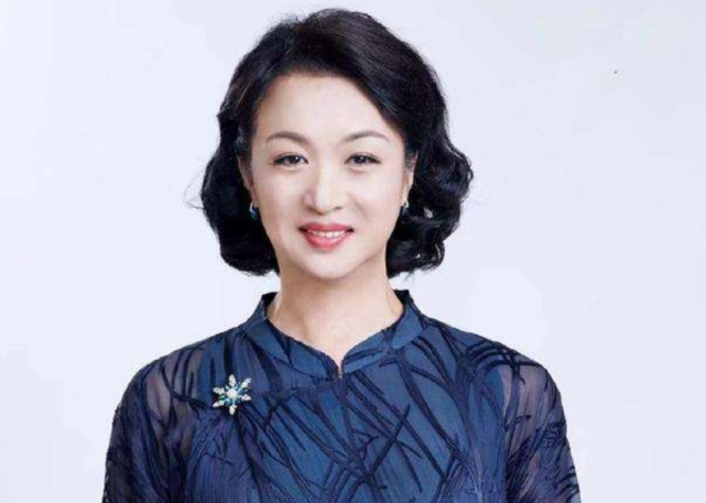 金星的"前妻",陪伴了他十年,分开时怀有身孕