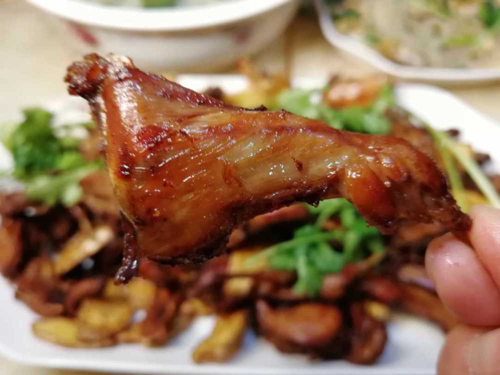 姜炸鹌鹑,泉州老饕的心头爱,贴秋膘,下酒,热补美味,经济划算_腾讯新闻