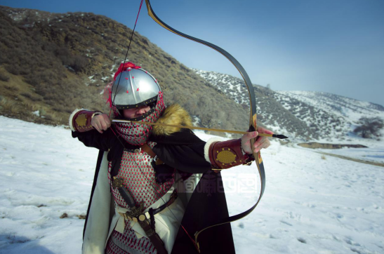 看看战弓磅数,让郑成功铁人军告诉你啥叫弓兵近战