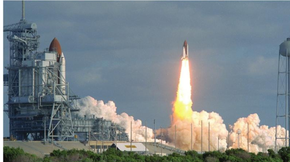 近视|哈勃天文望远镜维修的那些事儿：上天就变近视眼，坏了踹两脚