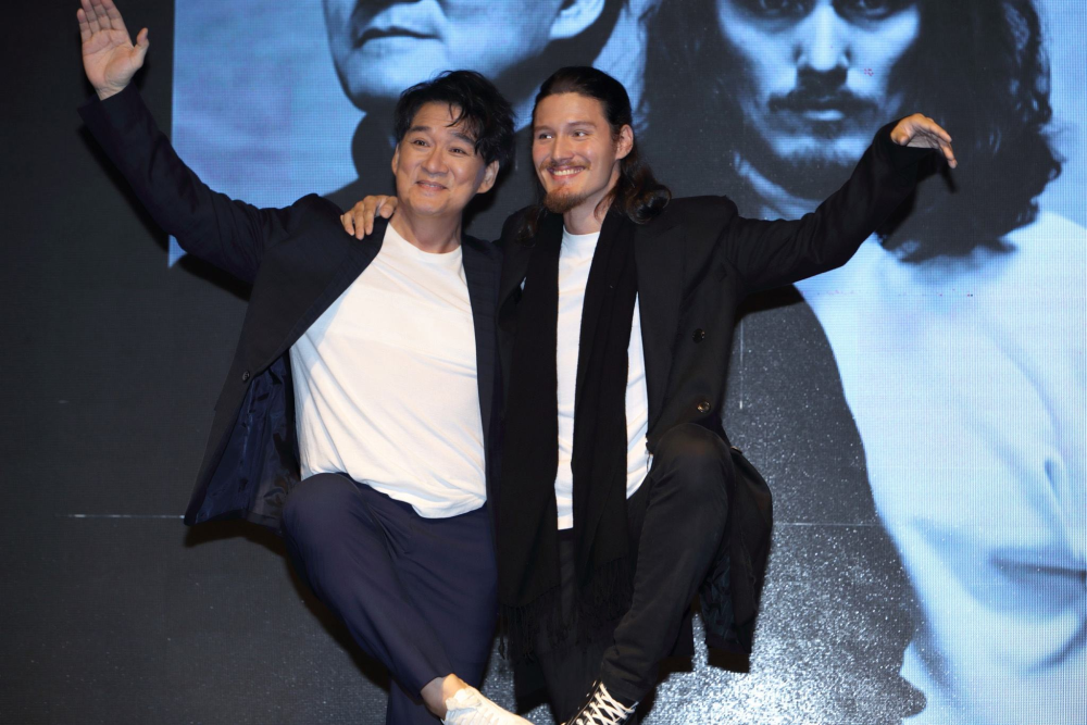 周华健儿子罕晒日常,混血长相立体有型,竟还参加过《好声音》