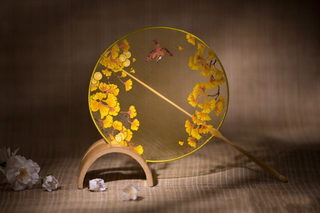 周华诚|周华诚：为何我们都需要一把黑纸扇