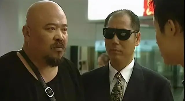 中的李诚儒是不是像鲁迅笔下的九斤老太?