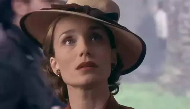 在电影《四个婚礼和一个葬礼》,《登堂入室》,《情迷佛罗伦萨》