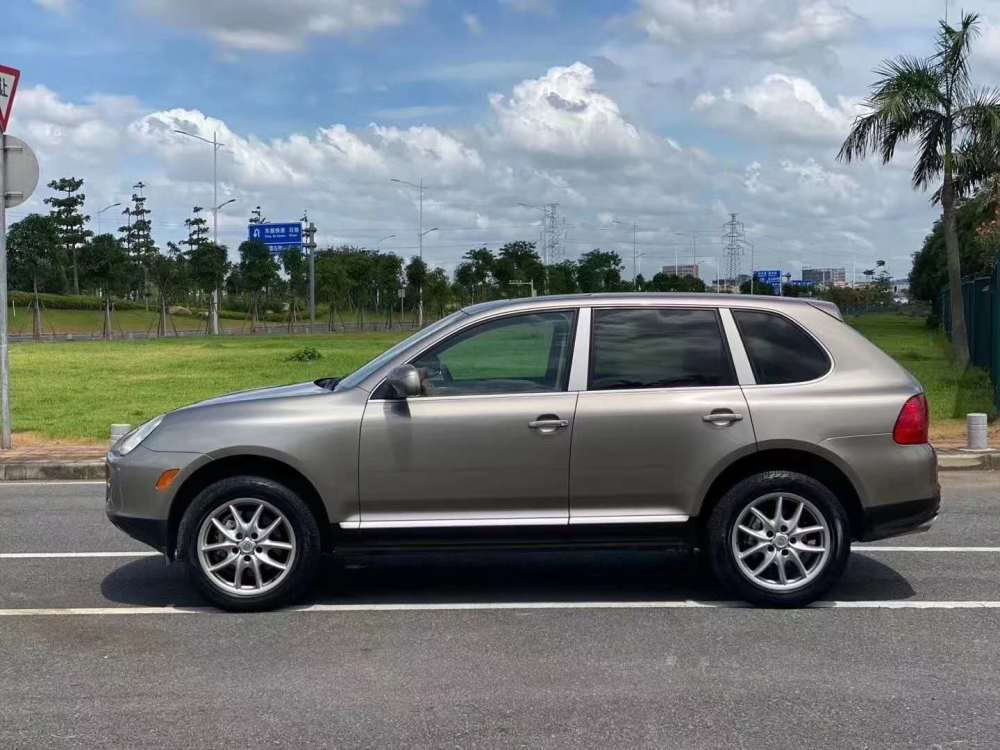 09款保时捷卡宴售价5w,香槟金色保时捷,工地首选车