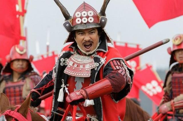 德川家的井伊直政的"井伊赤备",与大阪之战时真田幸村的真田队,除武田