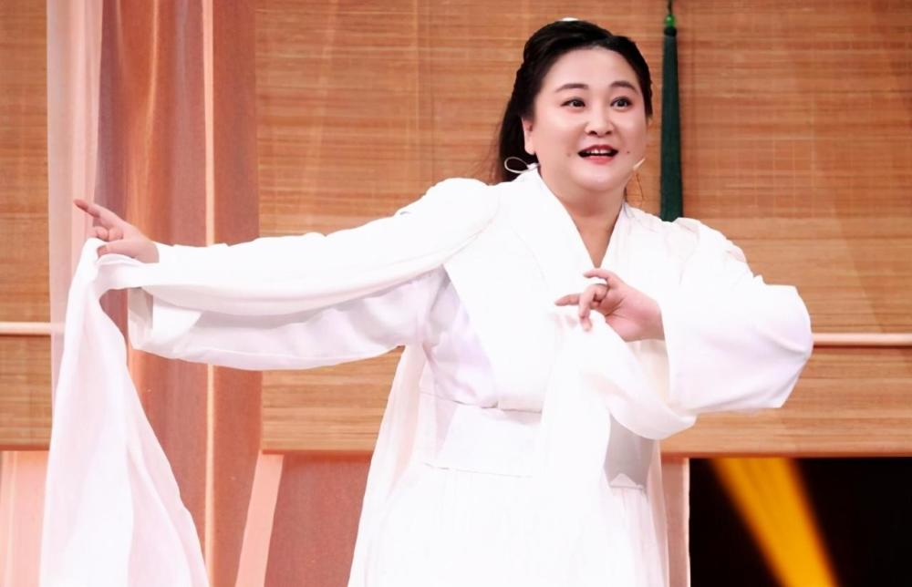 贾玲|为什么那么多人喜欢贾玲？沈腾两句话就说透了