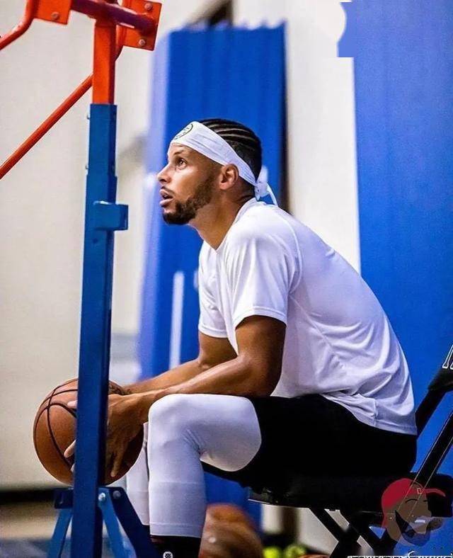 地垄沟发型分5个等级西帝毛毛虫c级库里a级那sss呢