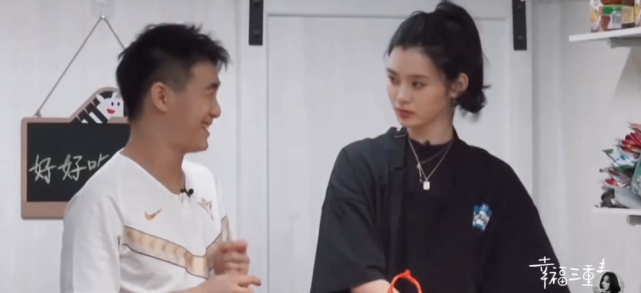 奚梦瑶|奚梦瑶太宠夫！不让何猷君上班自己赚钱养老公，称两人一直处于热恋状态