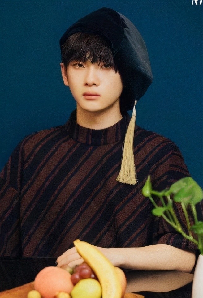 周震南|娱乐早报丨周震南首度发声为父母欠债道歉 樊少皇妻子官宣二胎产女