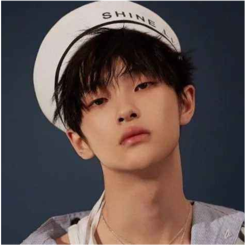 周震南|周震南首度发声为父母欠债道歉，并承担巨额债务，但网友依旧不满