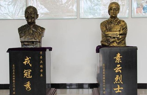 李景春|北京女子收拾养父遗物，意外找到一封血书，才知亲生父母是大英雄