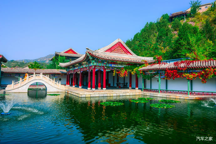 清风有信 秋美无边 古北水镇绽放一场绚丽的 花火 腾讯新闻