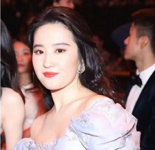 刘亦菲|女明星里，只有刘亦菲实现了长胖自由