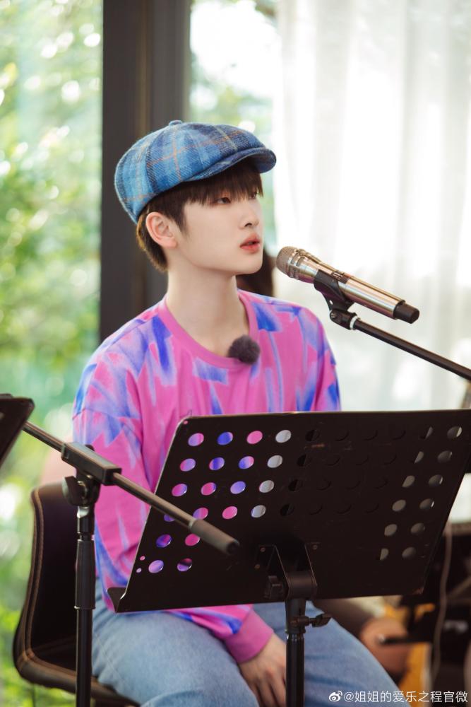 周震南|老赖儿子周震南终于回应了，声明408个字，不见“还钱”字眼