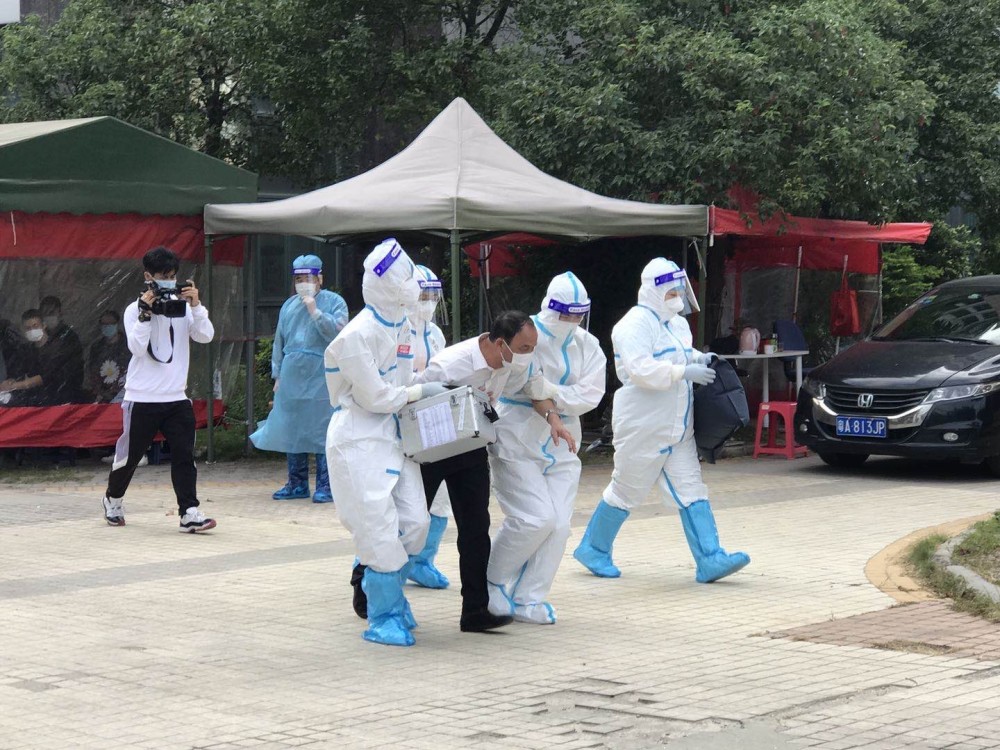 进入呼吸道等传染病高发季节白云区是这样做好集中隔离酒店管理的