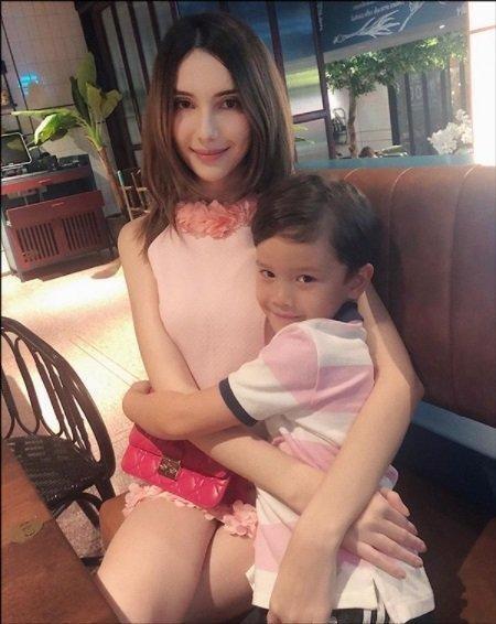 前女友|再反转？Mike放弃抚养权后，前女友又同意见面，父子同框温馨有爱