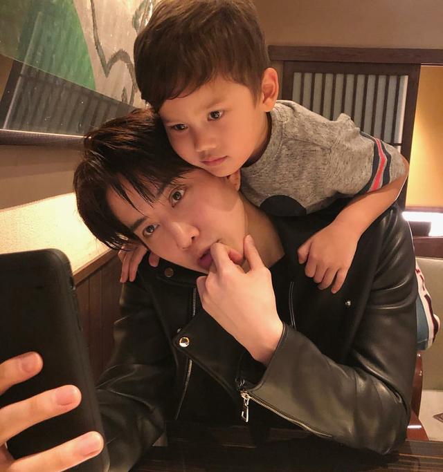 前女友|再反转？Mike放弃抚养权后，前女友又同意见面，父子同框温馨有爱