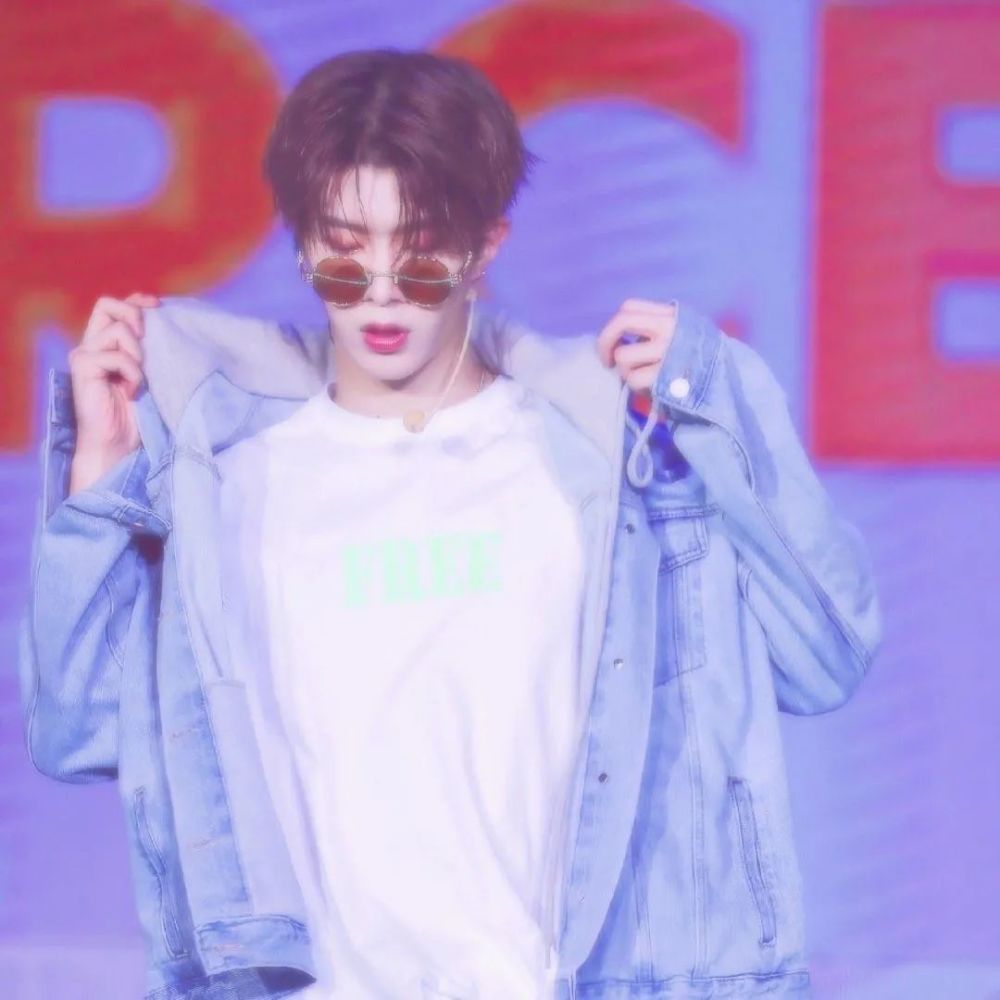 【头像】范丞丞