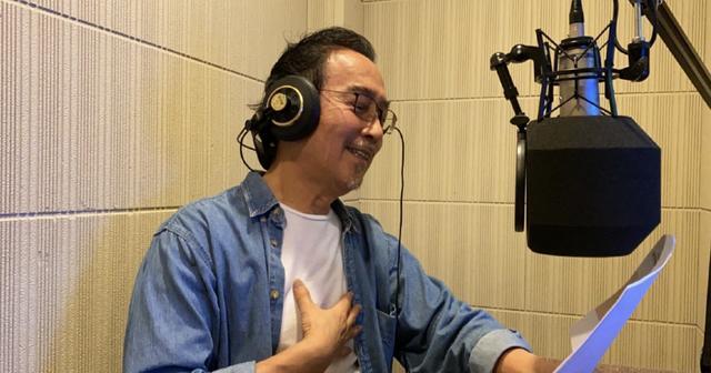 赵又廷|赵又廷爸爸大方谈孙女，Rhea抓周拿麦克风，会叫爷爷奶奶，五官像爸爸