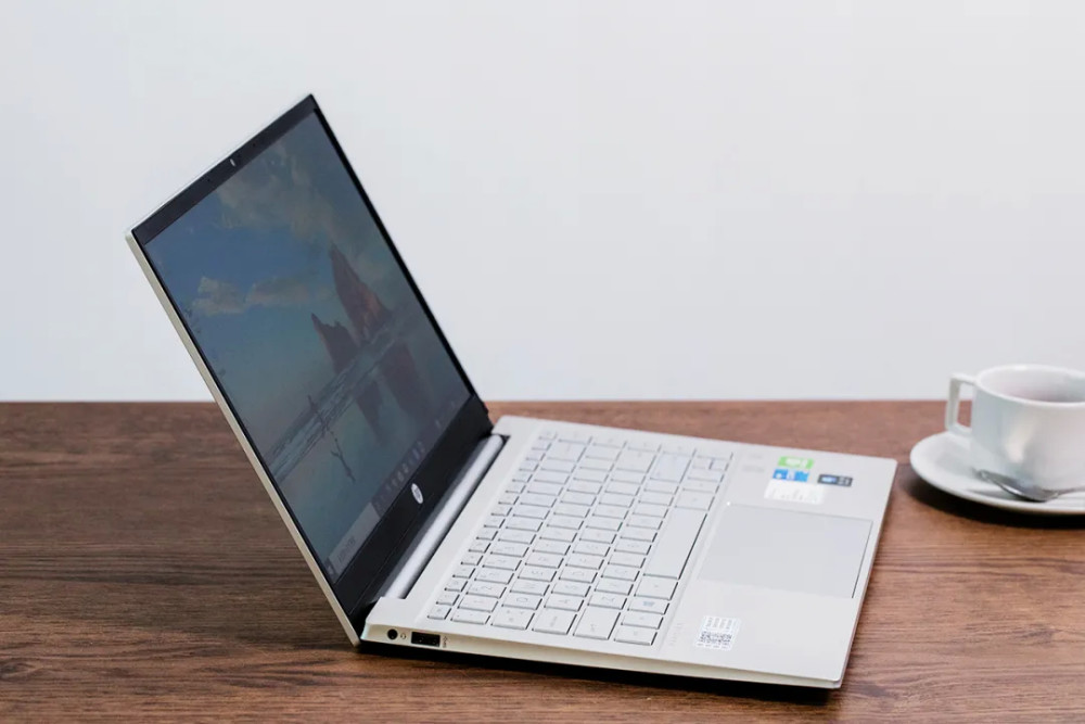 颜值|被网红“救活”的书店，真的是颜值大于一切？