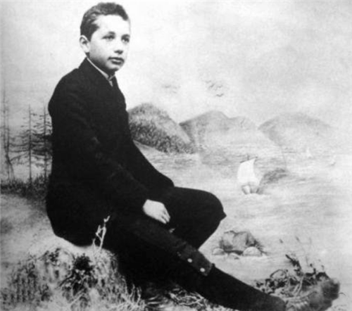 爱因斯坦|爱因斯坦游中国，写了一本游记，被公开后，字字让人愤怒难以平静