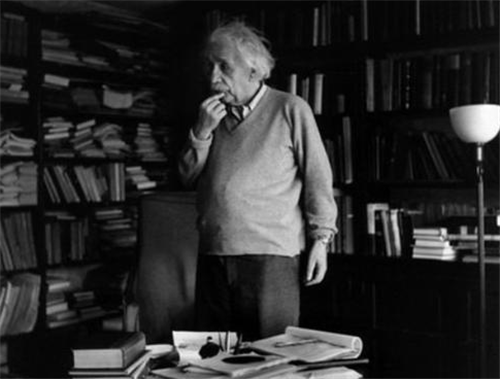 爱因斯坦|爱因斯坦游中国，写了一本游记，被公开后，字字让人愤怒难以平静