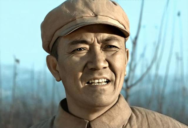 他说王近山麾下的猛将,用炮轰被日寇占领县城,仅一夜