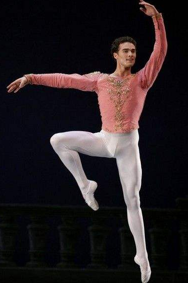 芭蕾男孩王子豪图片