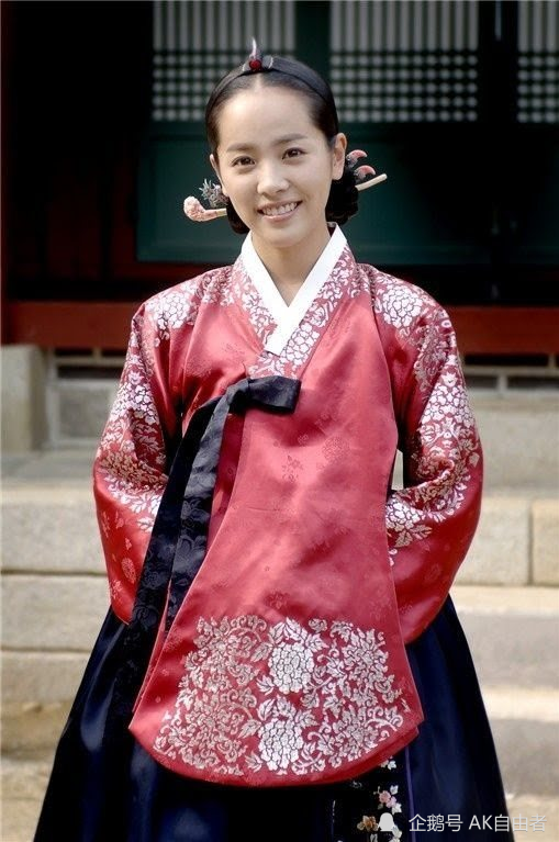 韩国网友票选十大女星韩服造型排名