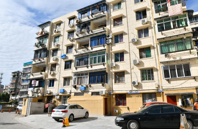 当幸福来敲门,老旧住宅小区变新样