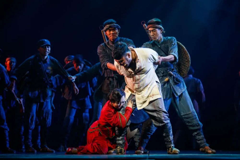 《我是川军》雅安首演 再现川人出川抗日血火战场