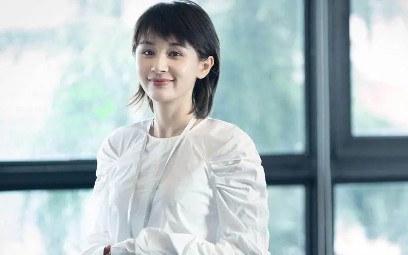 何炅|携绯闻女友聚餐，46岁何炅这算是官宣？