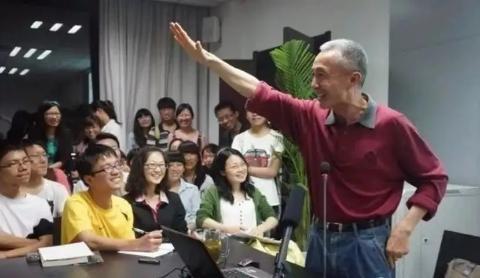 戴教|名教授戴建业爆红后狂捞金，被骂不像文人，人民日报：红得有道理