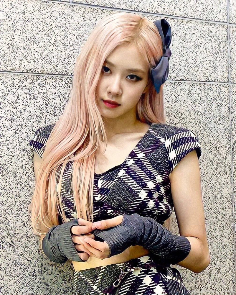 blackpink樸彩英rose