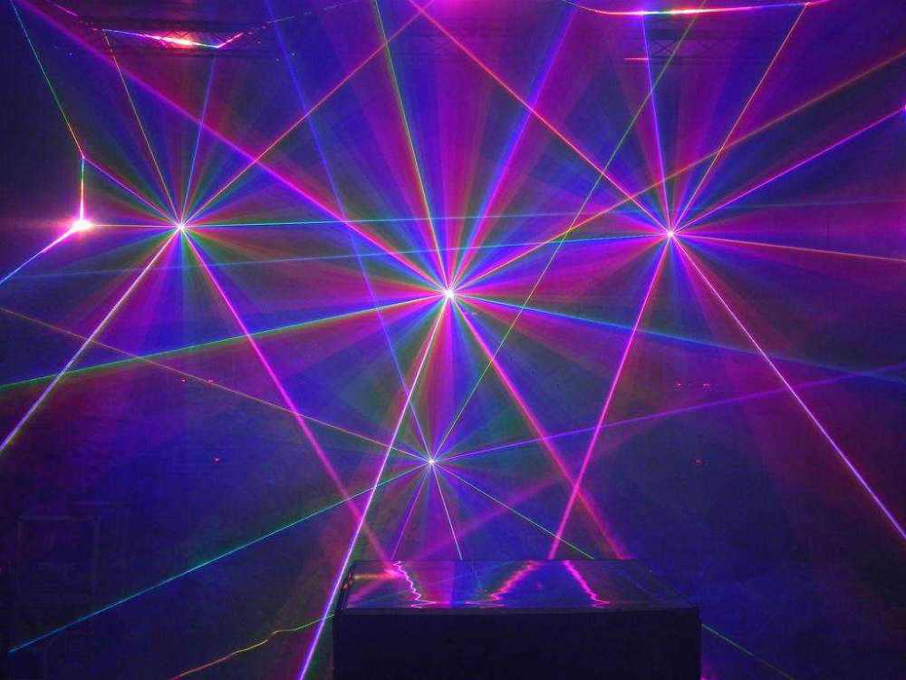 激光|仅我国掌握的尖端技术，领先美国长达15年，技术封锁坚决不卖